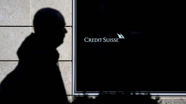 随着恐惧席卷市场，瑞士信贷(Credit Suisse)面临股价动荡