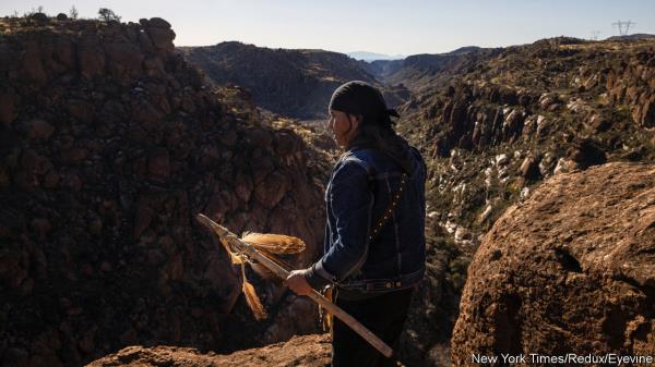 在亚利桑那州，一场关于圣地和地雷的斗争引发了重大问题